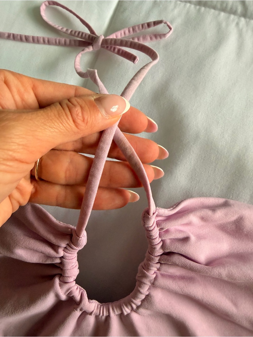 Aritzia Babaton Contour criss Cross Bodysuit - Picture 8 of 9